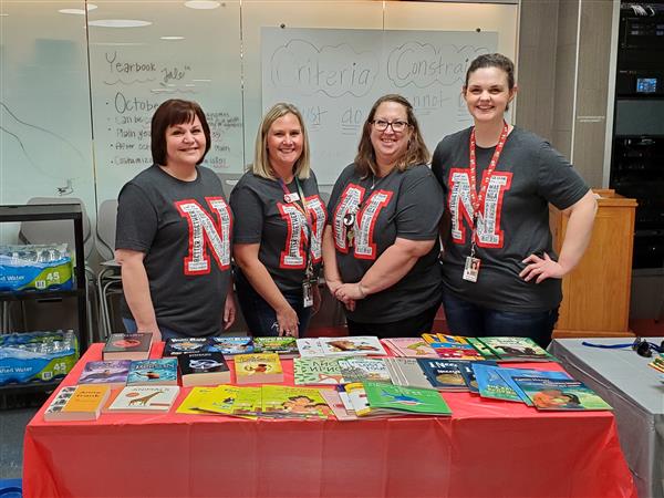 Left to Right: Deanna Perry, Kara Griffin, Krista Stone, Allison Tilley Left to Right: Deanna Perry, Kara Griffin, Krista Stone, Allison Tilley